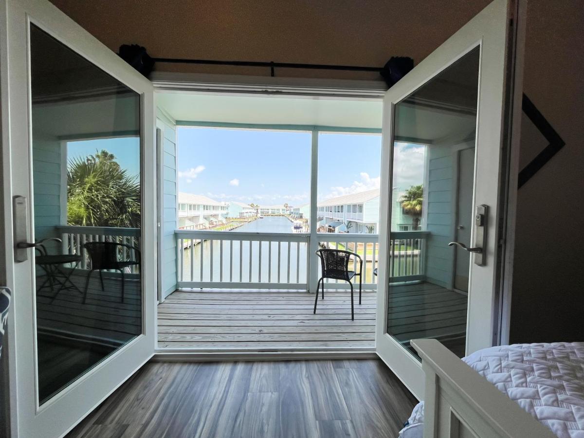 Rockport Waterfront Condo With A View Exterior photo