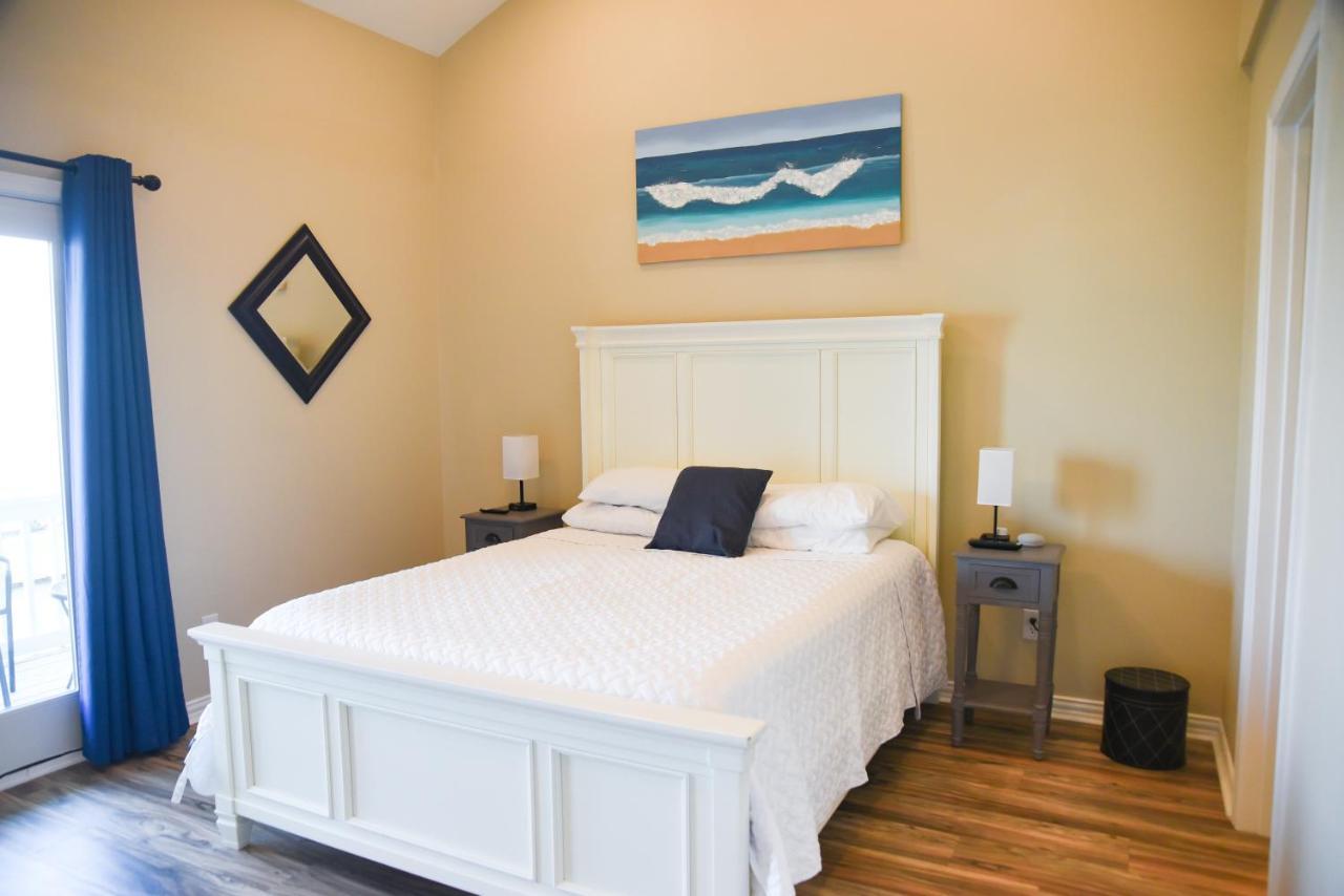 Rockport Waterfront Condo With A View Exterior photo